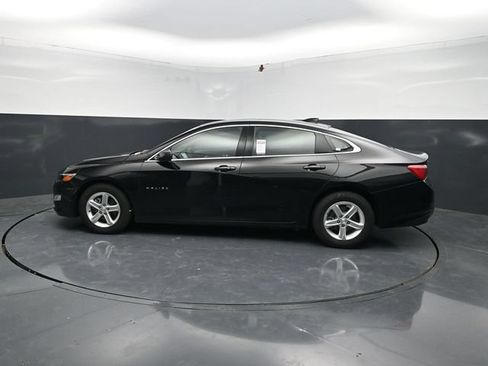 Used 2024 Chevrolet Malibu LT FWD image 4