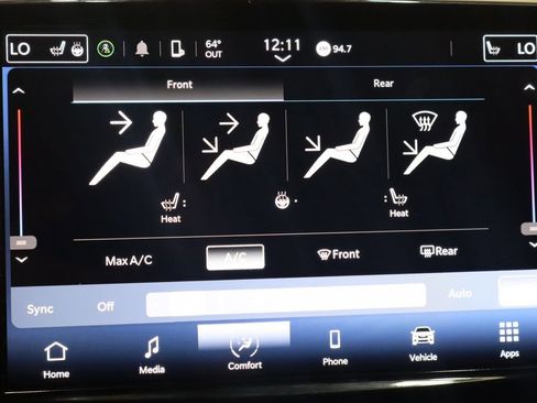 Used 2024 Chrysler Pacifica Touring-L image 33