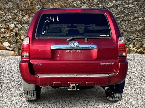 Used 2008 Toyota 4Runner SR5 image 4