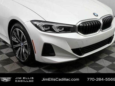 Used 2025 BMW 330i xDrive Sedan AWD/4WD image 37