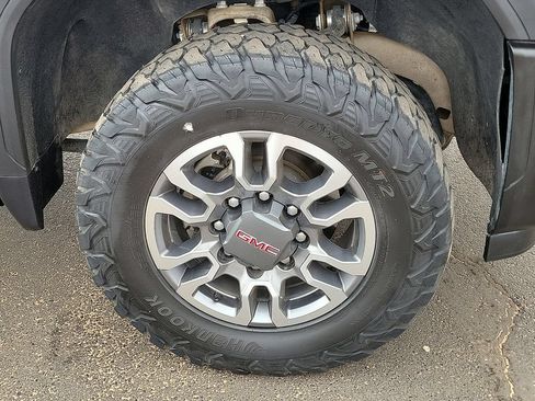 Used 2024 GMC Sierra 2500 AT4 w/ Max Trailering Package AWD/4WD image 7