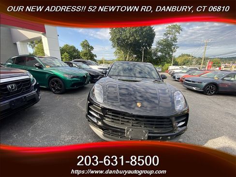 Used 2021 Porsche Macan AWD/4WD image 9
