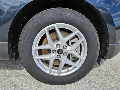 Certified 2024 Ford Edge SE image 36