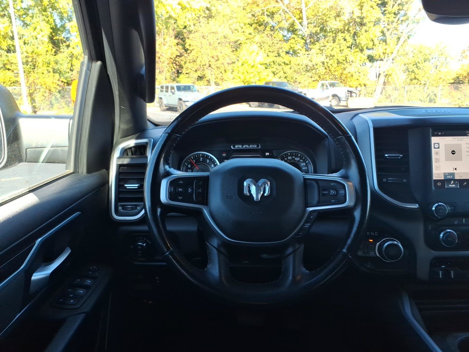 Used 2022 RAM 1500 Big Horn AWD/4WD image 17