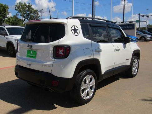 Used 2019 Jeep Renegade Limited image 8