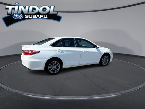 Used 2015 Toyota Camry SE FWD image 9
