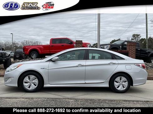 Used 2015 Hyundai Sonata Hybrid image 4