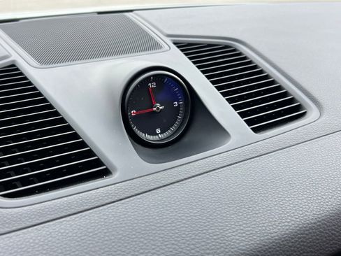 Certified 2020 Porsche Cayenne image 24