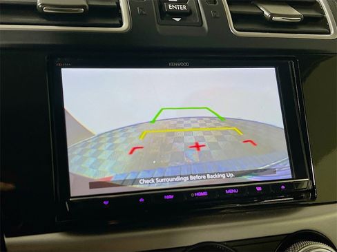 Used 2017 Subaru Forester 2.5i w/ Alloy Wheel Package image 13