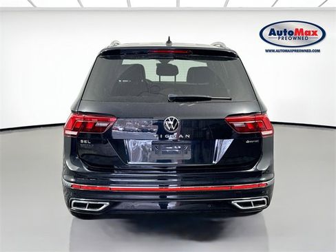 Used 2022 Volkswagen Tiguan SEL R-Line image 8
