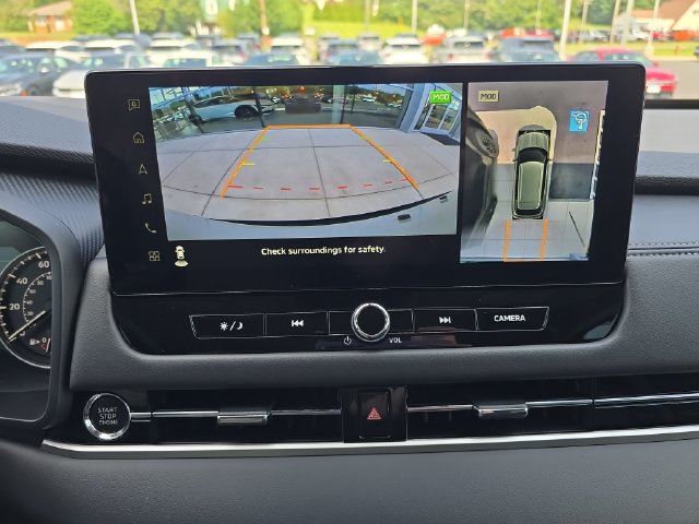 Used 2025 Mitsubishi Outlander AWD image 16