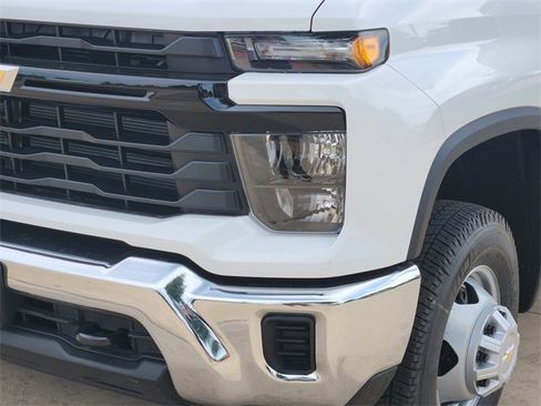 New 2026 Chevrolet Silverado 3500 W/T w/ WT Convenience Package AWD/4WD image 16