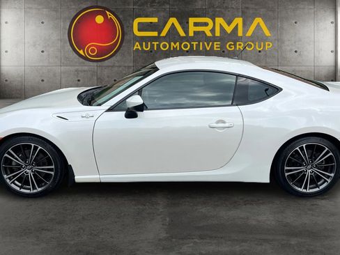 Used 2013 Scion FR-S 10 Series image 2