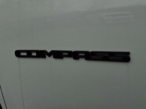 New 2026 Jeep Compass Limited w/ Sun, Sound & Navigation Group image 18