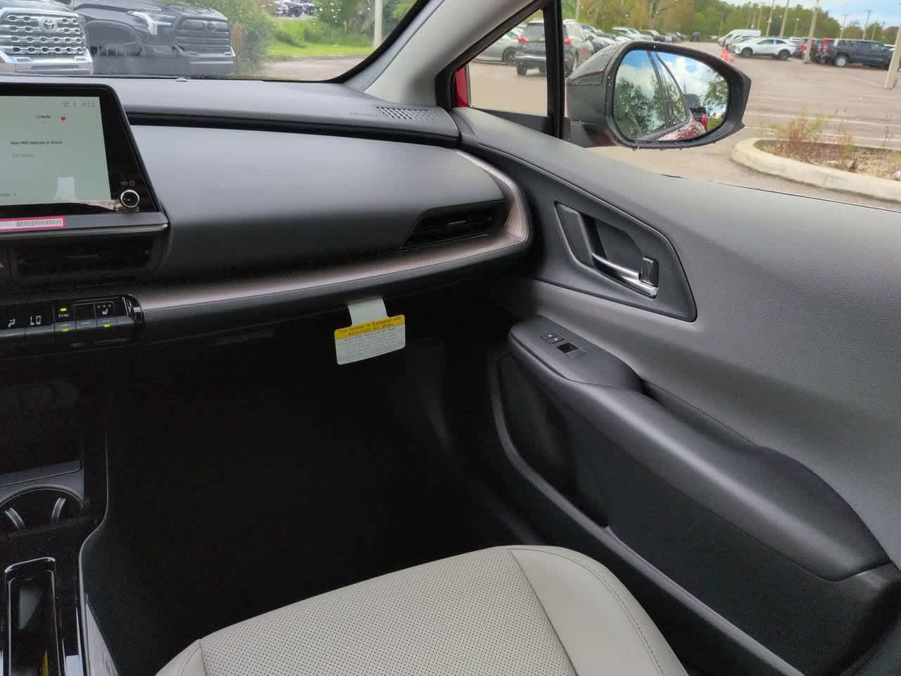 New 2027 Toyota Prius XLE FWD image 16