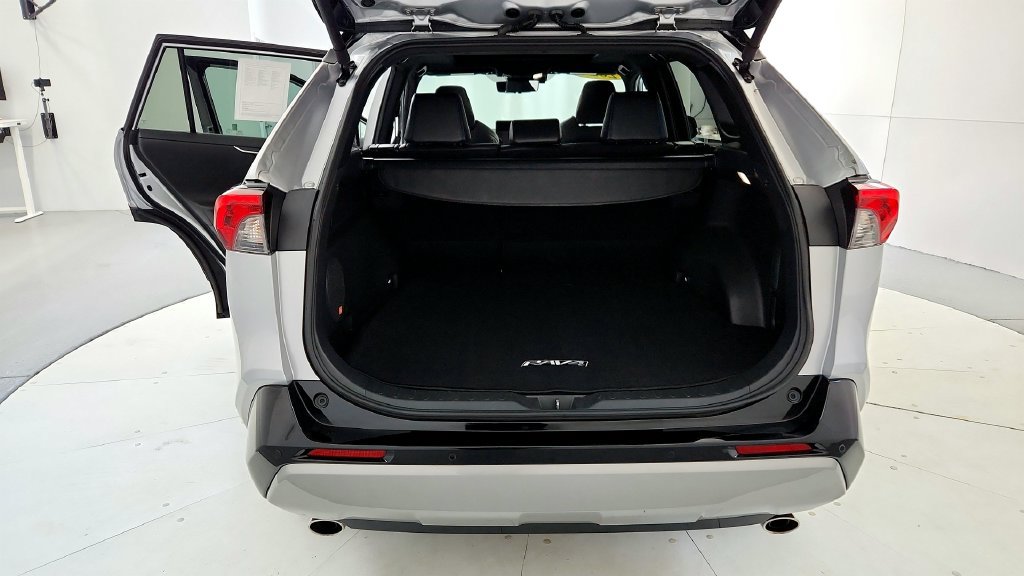 Certified 2024 Toyota RAV4 XSE w/ Advanced Technology Package AWD/4WD image 20
