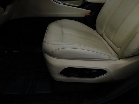 Used 2021 Jeep Grand Cherokee L Limited image 26