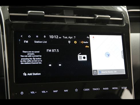 Used 2023 Hyundai Tucson Limited image 11