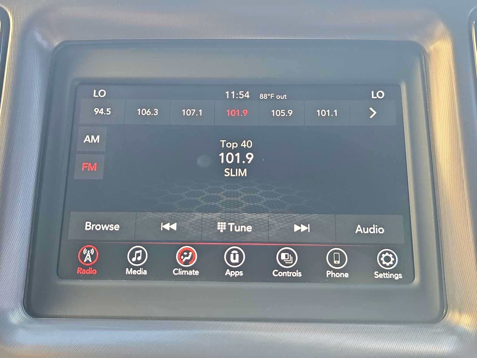 Used 2021 Dodge Challenger SXT RWD image 16