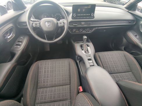 Used 2024 Honda HR-V Sport image 29