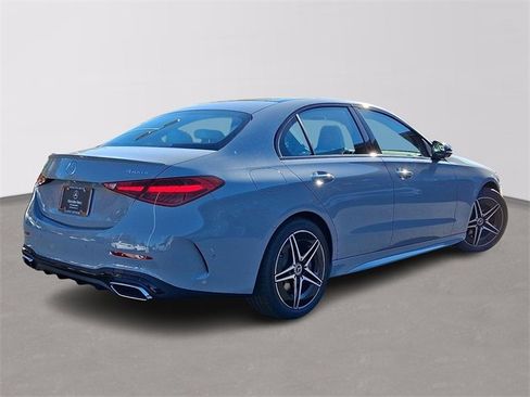 Used 2026 Mercedes-Benz C 300 4MATIC Sedan image 4
