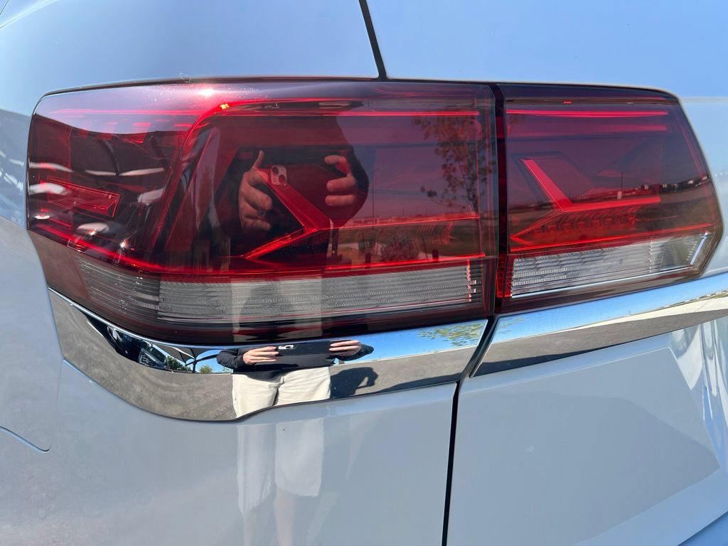 Used 2021 Volkswagen Atlas S FWD image 7