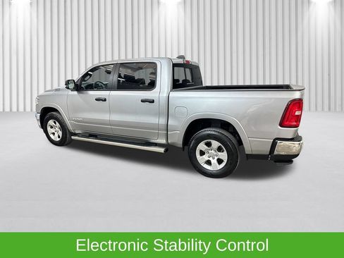 Used 2025 RAM 1500 Big Horn AWD/4WD image 10