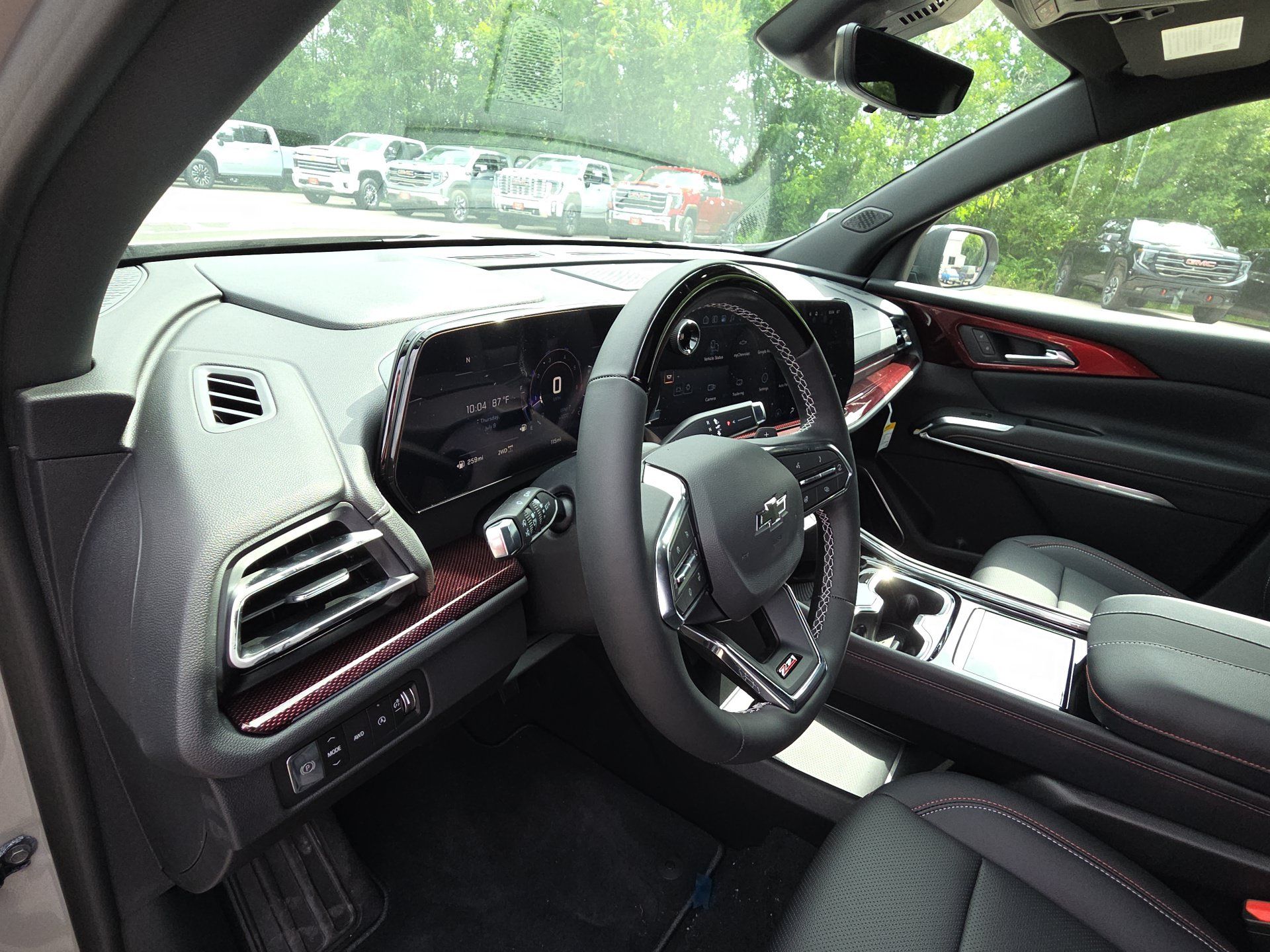 New 2026 Chevrolet Traverse Z71 w/ Enhanced Driving Package AWD/4WD image 14