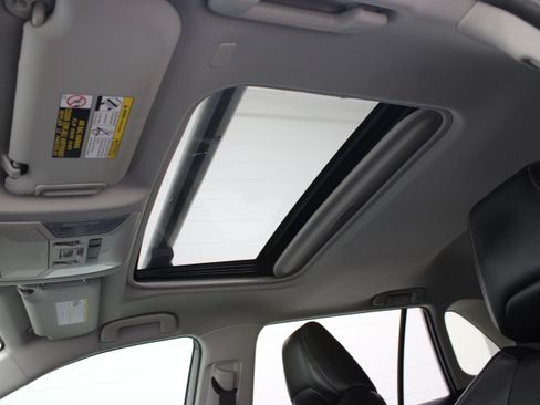 Used 2023 Toyota RAV4 XLE Premium FWD image 26