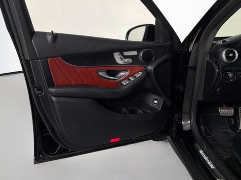 Certified 2022 Mercedes-Benz GLC 300 4MATIC w/ AMG Line image 22