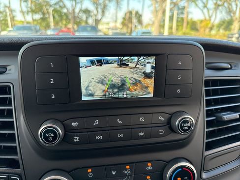 Used 2025 Ford Transit 350 XL image 38