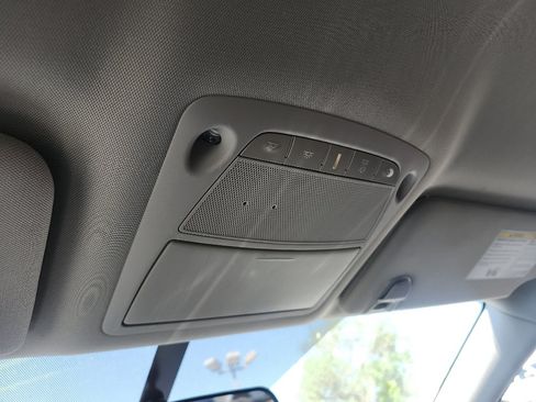 Used 2019 Nissan Murano S AWD/4WD image 33