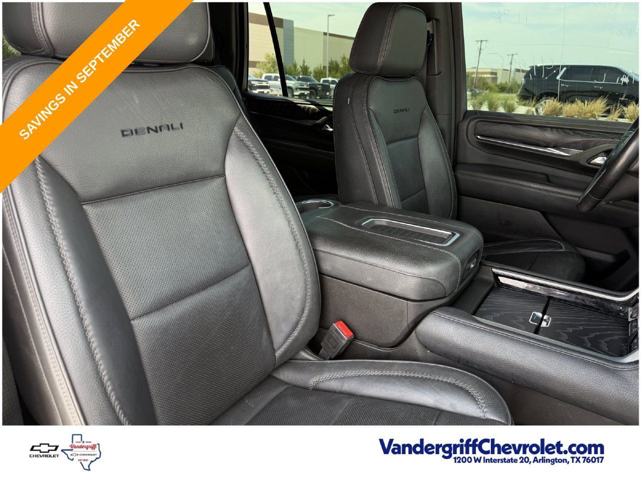 Used 2021 GMC Yukon Denali w/ Denali Premium Package AWD/4WD image 27
