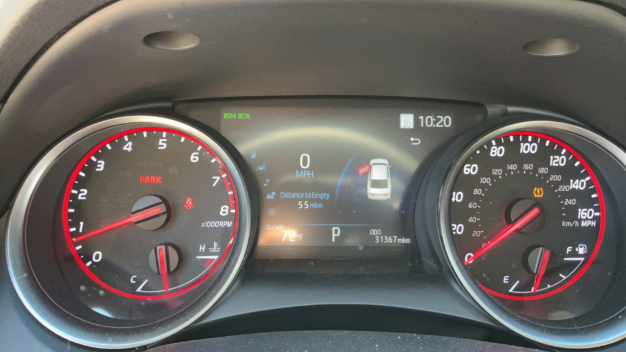 Used 2023 Toyota Camry XSE FWD image 12