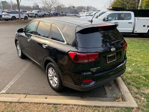 Used 2020 Kia Sorento L image 29