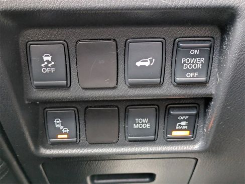 Used 2015 Nissan Pathfinder SL w/ SL Premium Package image 36