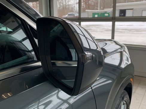 Used 2022 Hyundai Palisade Limited w/ Winter Package image 24