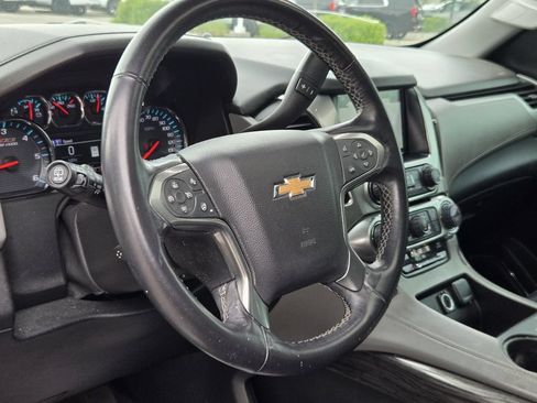 Used 2019 Chevrolet Tahoe LT AWD/4WD image 2