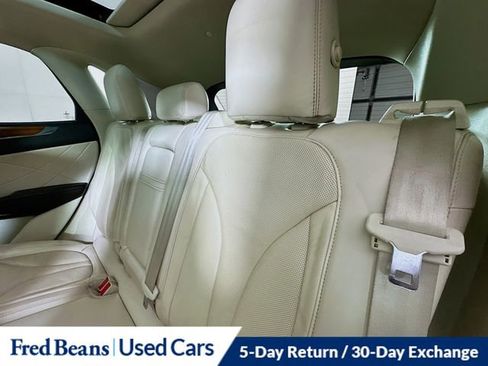 Used 2016 Lincoln MKC Reserve w/ Lincoln MKC Climate Package image 27