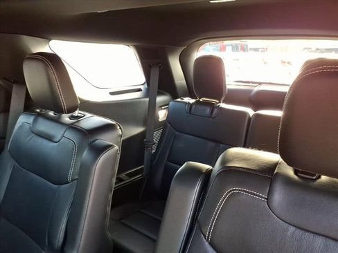 Certified 2024 Ford Explorer ST w/ Equipment Group 401A image 20