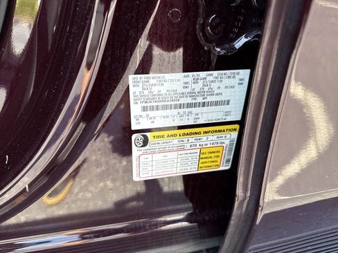 Used 2024 Ford Expedition Max Limited RWD image 36