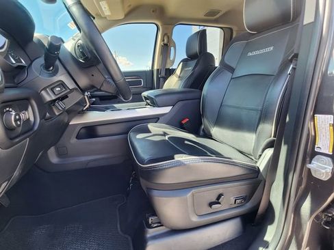 Used 2022 RAM 3500 Laramie AWD/4WD image 10