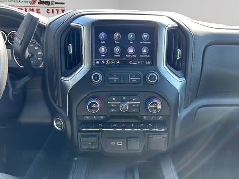 Used 2022 Chevrolet Silverado 1500 LTZ w/ LTZ Convenience Package II AWD/4WD image 24