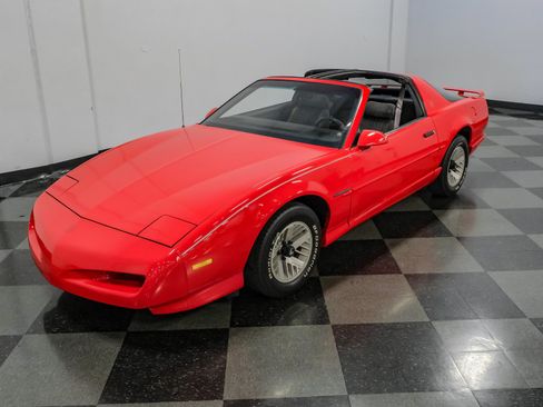 Used 1992 Pontiac Firebird Coupe RWD image 35