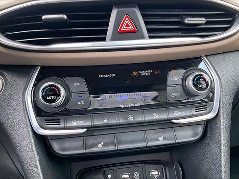 Used 2020 Hyundai Santa Fe SEL FWD image 35