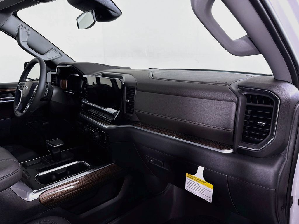New 2026 Chevrolet Silverado 1500 RST AWD/4WD image 26