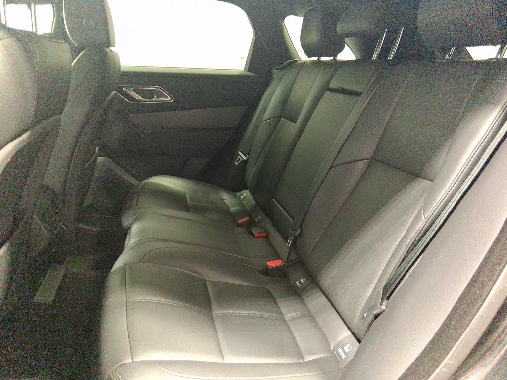 Used 2025 Land Rover Range Rover Velar Dynamic SE AWD/4WD image 12