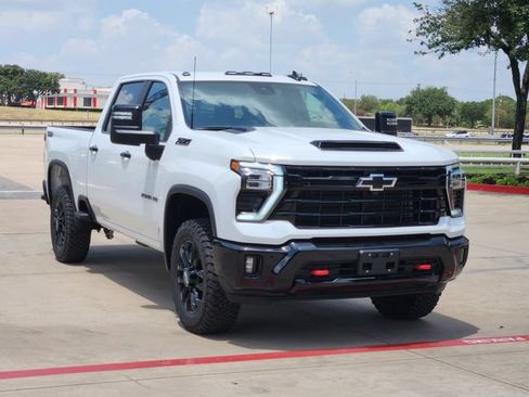New 2026 Chevrolet Silverado 2500 LT w/ Trail Boss Package AWD/4WD image 2