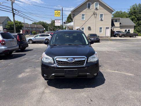 Used 2015 Subaru Forester 2.5i Premium w/ All-Weather Package AWD/4WD image 4
