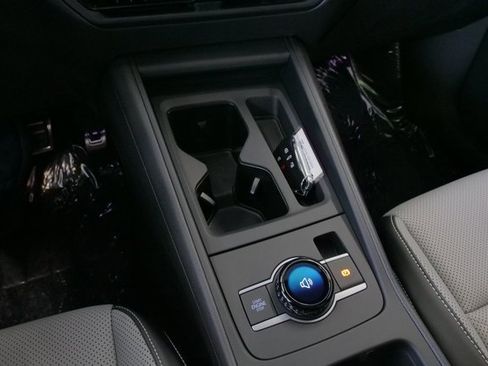 New 2026 Volkswagen Tiguan SE R-Line image 22